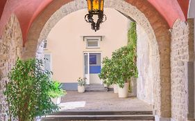 Palazzo Gargiulo Luxury Rooms & Suites